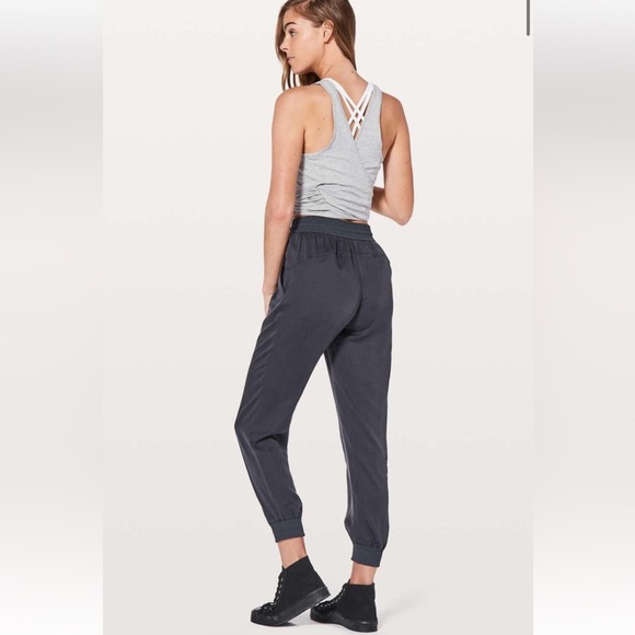 Lululemon Ease of Mind Tencel Pant 6 Athleisure workout‎ yoga travel - Picture 2 of 10